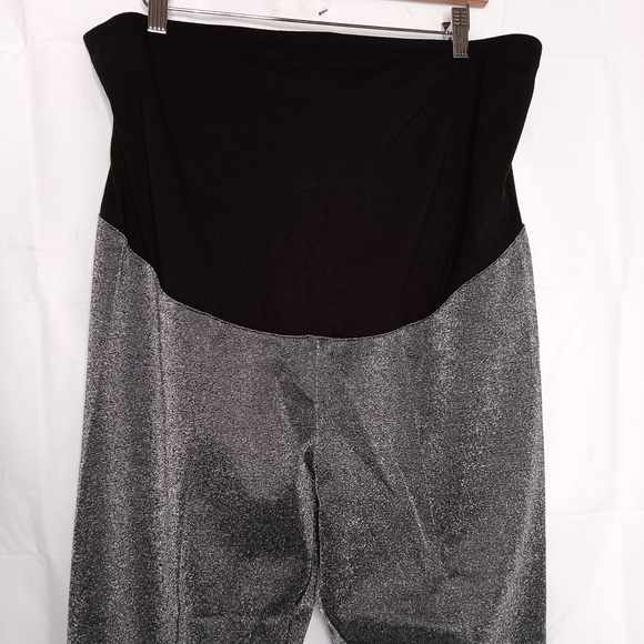 H&M maternity Black and Silver Straight Leg - Picture 1 of 4